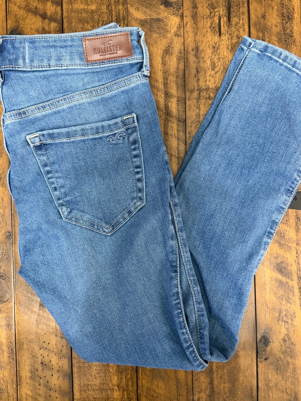 Hollister High Rise Super Skinny Jeans
